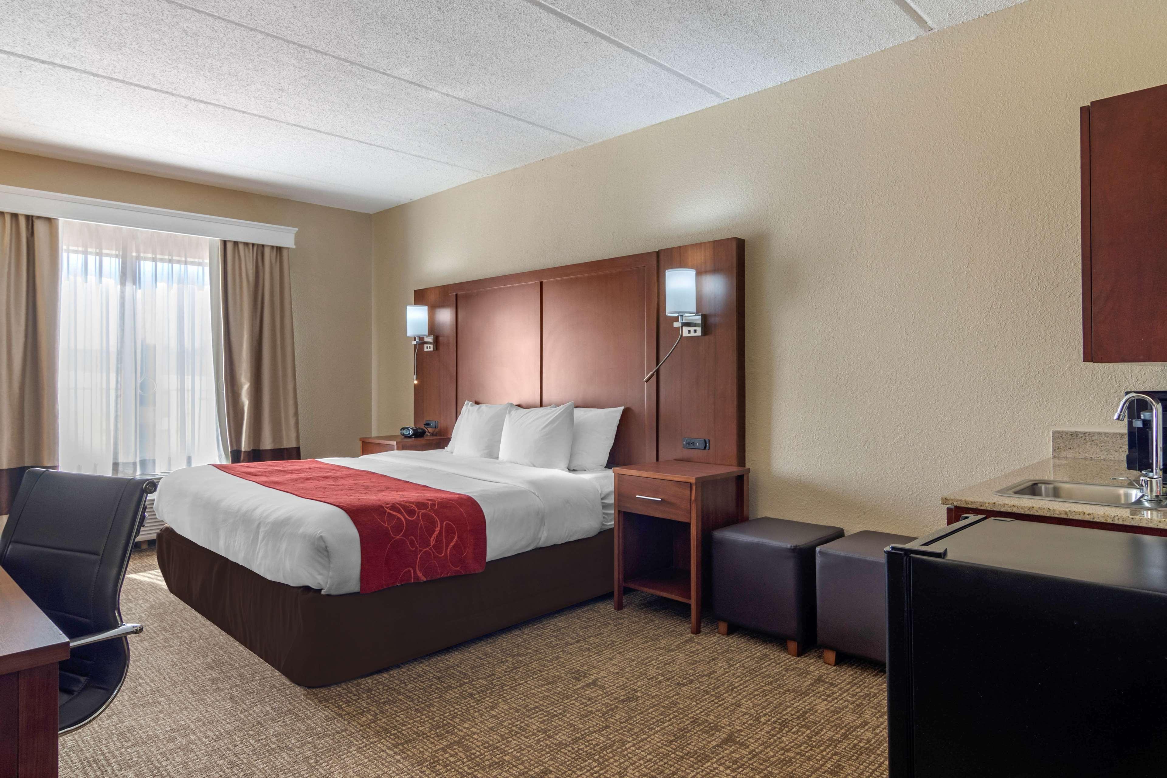 Comfort Suites Woodstock - Atlanta North Екстер'єр фото