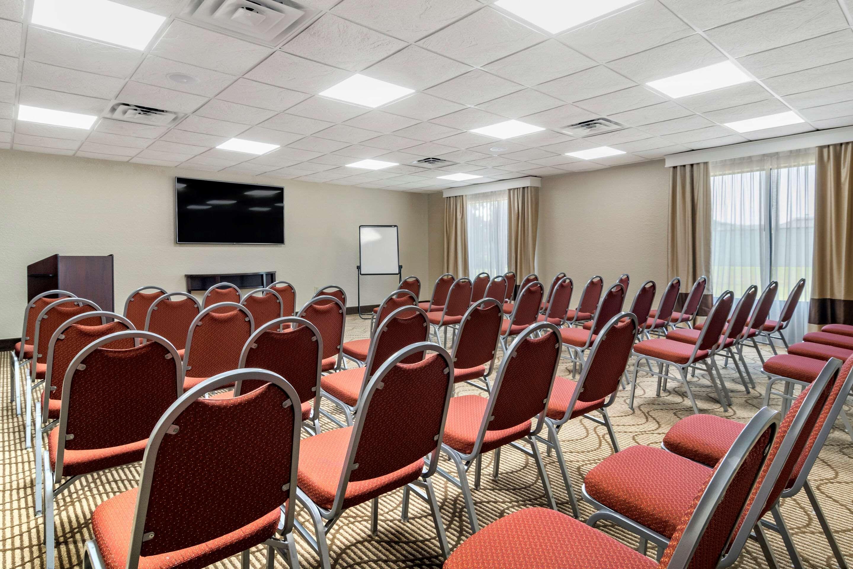 Comfort Suites Woodstock - Atlanta North Екстер'єр фото