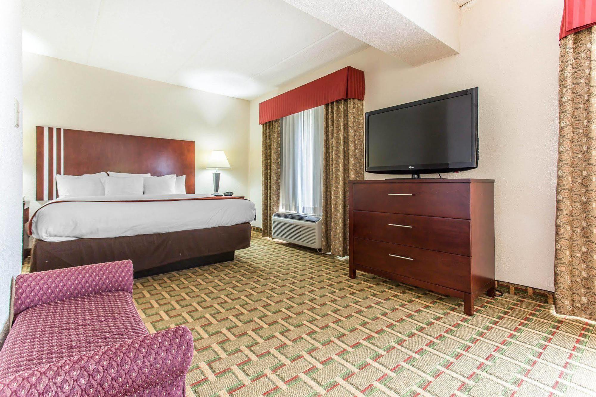 Comfort Suites Woodstock - Atlanta North Екстер'єр фото